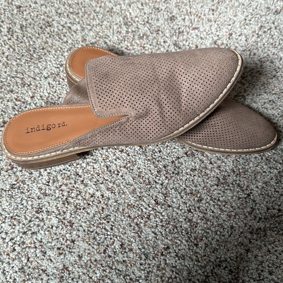Indigo Rd. Mules - Picture 3 of 3